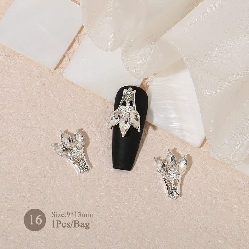 Butterfly Heart Metal Rhinestones Pearl Nail Decoration - Image 16