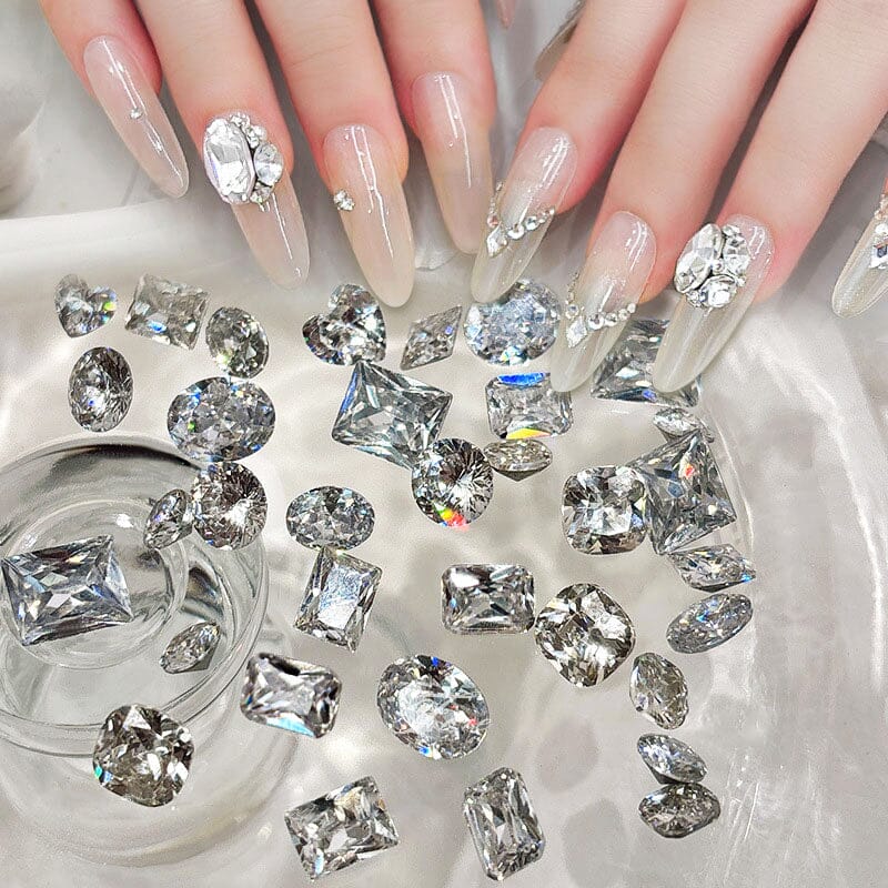 Geometric Crystal Love Heart Rhinestone Nail Decoration