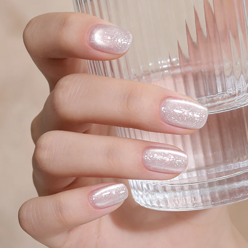 Snow Velvet Cat Magnetic Gel 10ml - Image 3